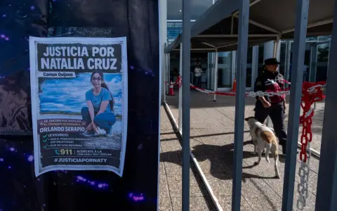 Manifestación en ciudad judicial por el femicidio de Natalia Cruz