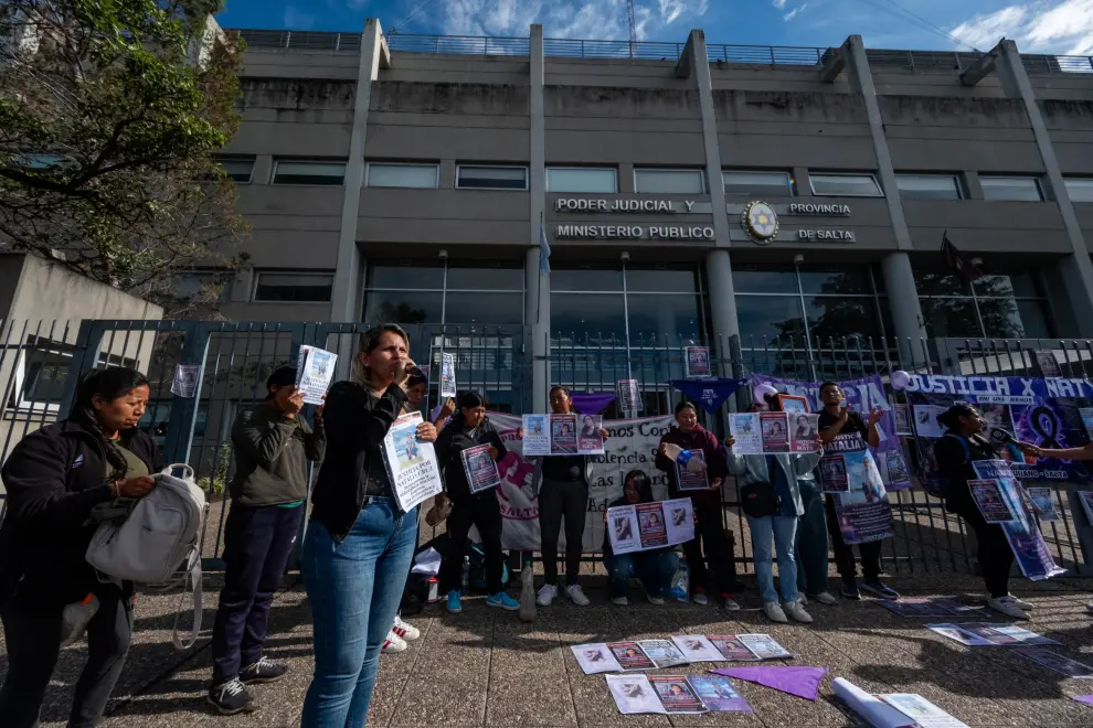 Manifestación en ciudad judicial por el femicidio de Natalia Cruz