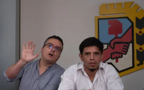 Conferencia de prensa en el Partido Justicialista
