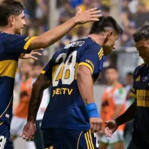 Boca y Adam Bareiro le dieron goles y show a Salta