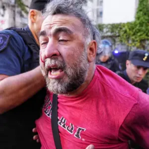 Se filtraron los inodoros de Greenpeace en el Congreso y la Policía Federal reaccionó contra la prensa