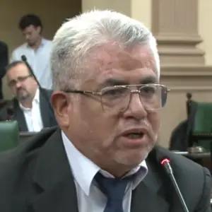 Senadores aprueban el narcotest a funcionarios con interrogantes y debate abierto por el consumo de hoja de coca en Salta