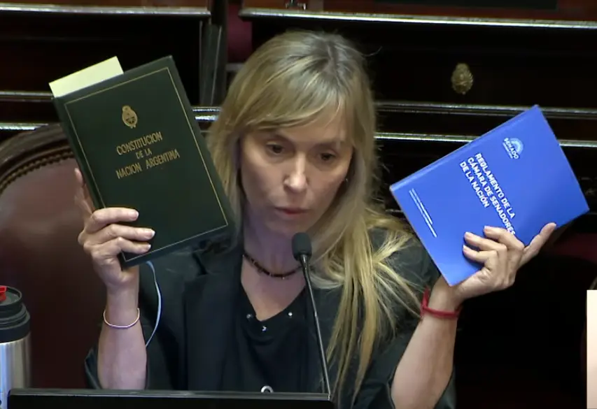 Cruces en el Senado