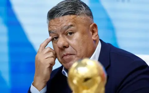 Claudio "Chiqui" Tapia