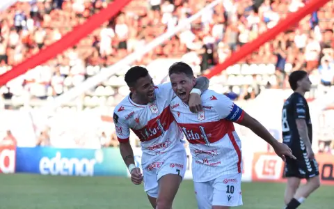 Morón fue más que Central Norte, y le ganó con claridad 2 a 0 en el Urbano.