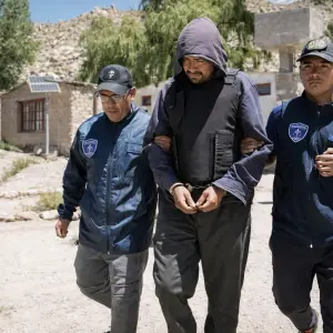 ¿Ya lo tenían localizado cuando lanzaron recompensa y mega operativo?: Se negó a declarar Serapio, imputado por el femicidio de Natalia Cruz