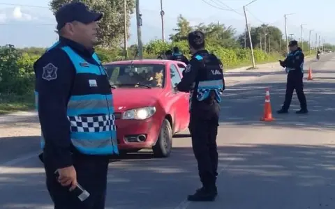 Policía control alcoholemia