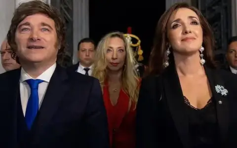 La transmisión oficial no mostró el momento incómodo entre Victoria Villarruel y Karina Milei