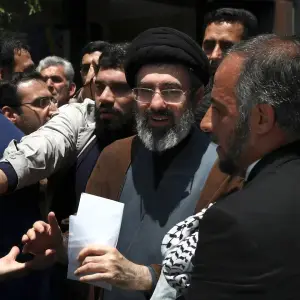 Irán designó a Mojtaba Khamenei como nuevo Líder Supremo tras la muerte de su padre en plena ofensiva militar