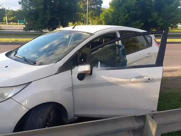 El auto que conducía Lautaro cuando ocurrió el trágico hecho.