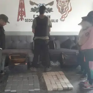 Orán: Secuestran más de 47 kilos de cocaína ocultos en un living y detienen a un hombre