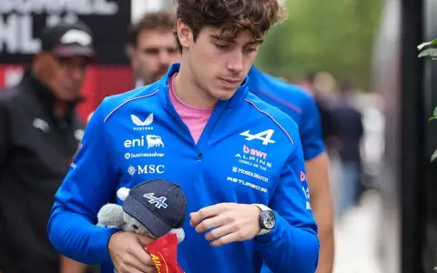 Franco Colapinto largará 12° en China.