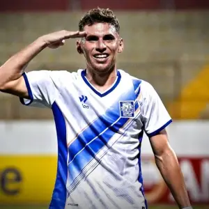 Tras el candente caso Prestianni, denunciaron a otro futbolista argentino por racismo contra un brasileño