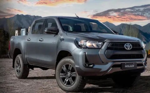 La camioneta Toyota Hilux fue la más vendida en febrero