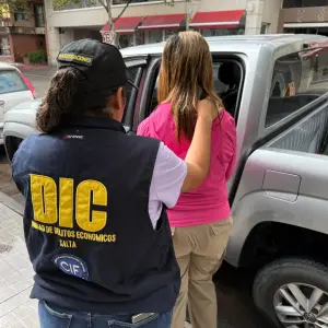 Cómo operaba la pareja detenida por ofrecer puestos laborales truchos en el ámbito minero