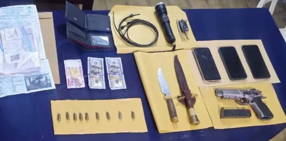 Los elementos secuestrados tras el operativo policial