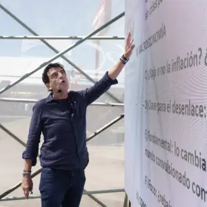 Carlos Melconian advirtió sobre la “estanflación” y pidió “abrir” el modelo económico del Gobierno
