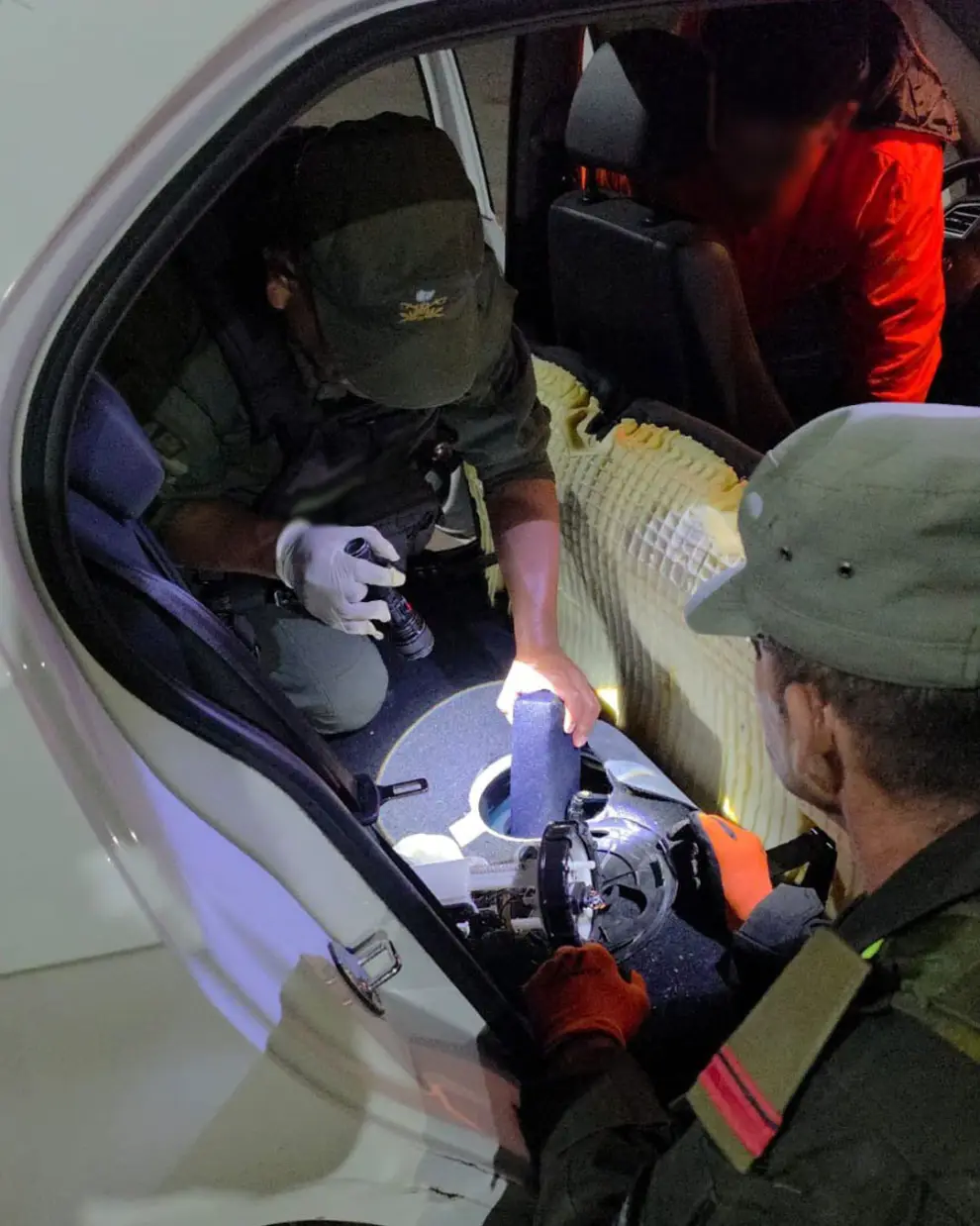 Operativo Cocaína Súper: Más de 17 kilos de la droga ocultos en el tanque de combustible