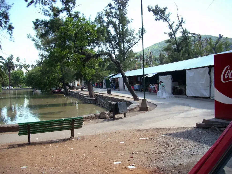 Puestos en el parque San Martín