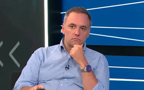 Manuel Adorni - jefe de Gabinete