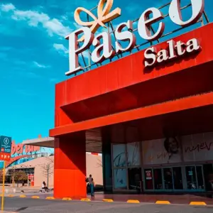 Ya no es anónimo, el Hipermercado Libertad de Salta tiene nuevo dueño