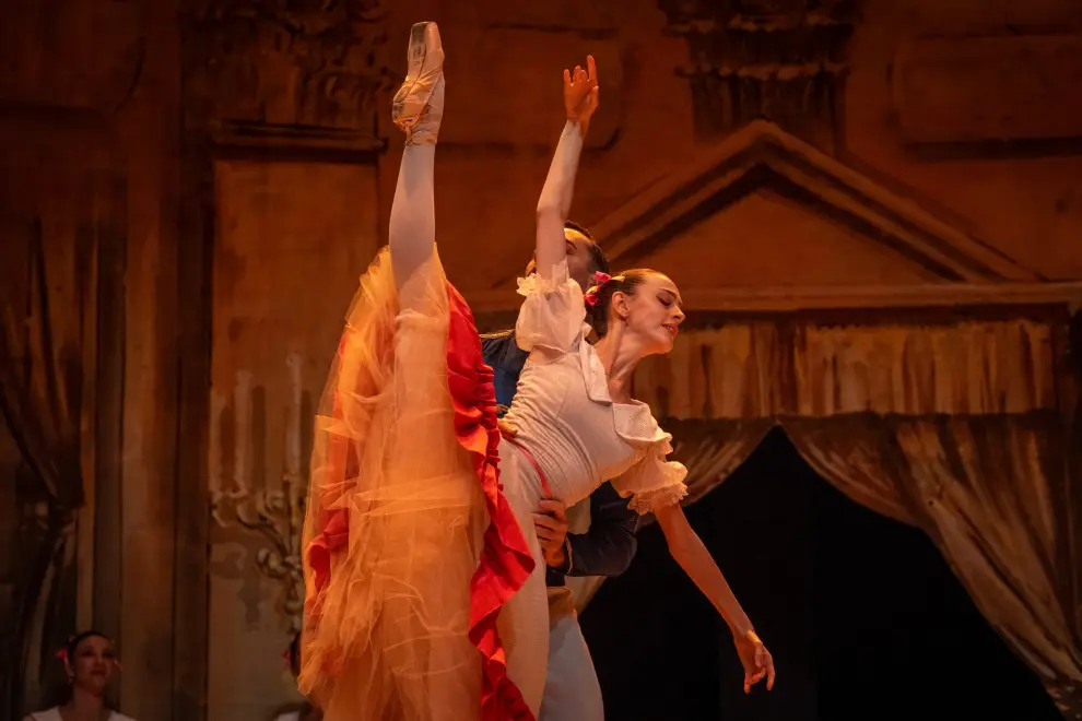 El Ballet de la Provincia de Salta abre su temporada 2026 con Baile de Graduados