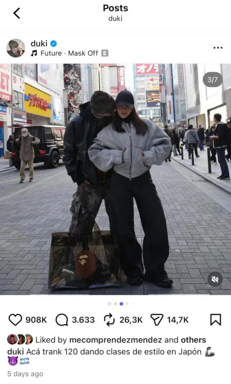 Duki y Emilia Mernes