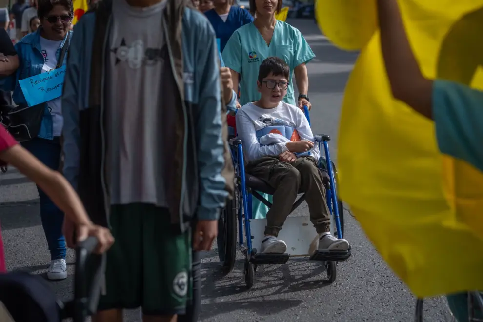 Festejos por las calles por el Día Mundial de la Rehabilitación