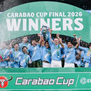El Manchester City, "recopado" en Inglaterra: derrotó al Arsenal y se consagró campeón de la Copa de la Liga