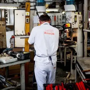 Ni las herramientas se salvan y otra empresa multinacional deja la Argentina