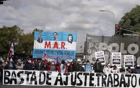 El Gobierno de Javier Milei dispuso la finalización del plan Volver al Trabajo a partir de abril.