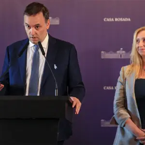 Karina Milei respaldó a Adorni con un contundente mensaje en redes sociales