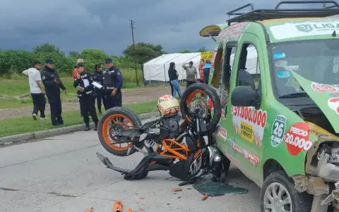 Violento siniestro vial en la zona sur.