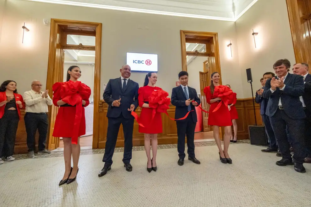 Inauguración de la sucursal del Banco ICBC