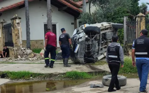 La camioneta donde se halló la droga
