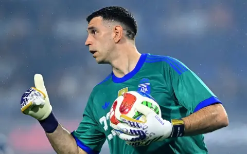Emiliano "Dibu" Martínez, autocrítico con la Selección argentina.
