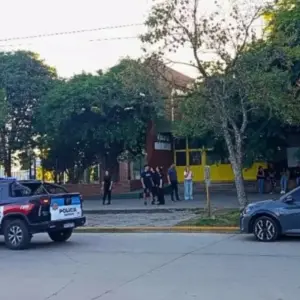 Horror en un colegio de Santa Fe: un alumno mató a tiros a un compañero e hirió a otros dos