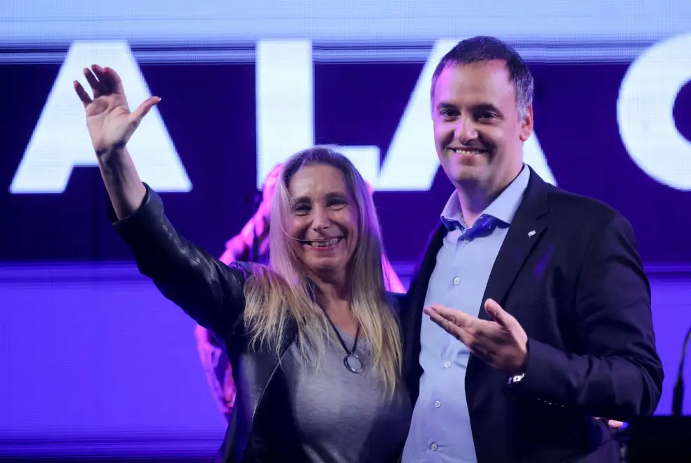 Dos jubiladas que habrían financiado el departamento de Adorni negaron conocerlo