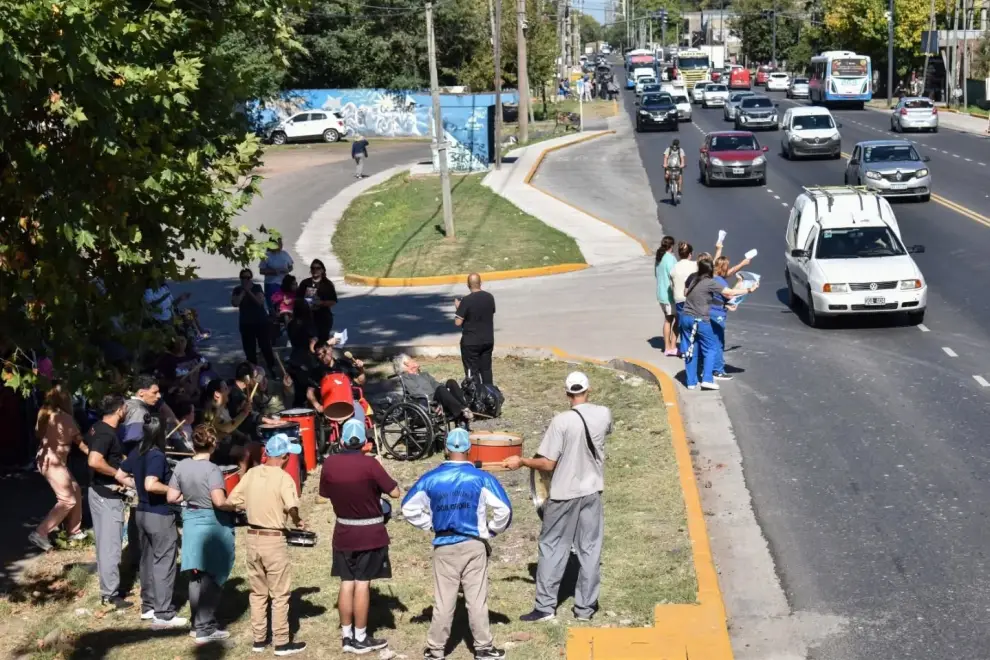 Reclamo de Cottolengo de la Obra de Don Orione en Claypole