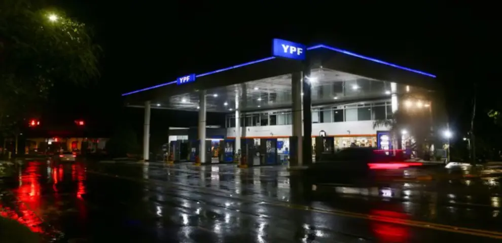 YPF: -6% en cargas de trasnoche.