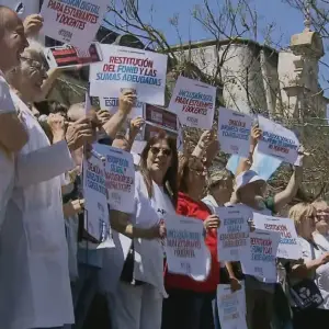 Freno judicial a la reforma laboral: suspenden la “esencialidad” educativa tras un planteo gremial