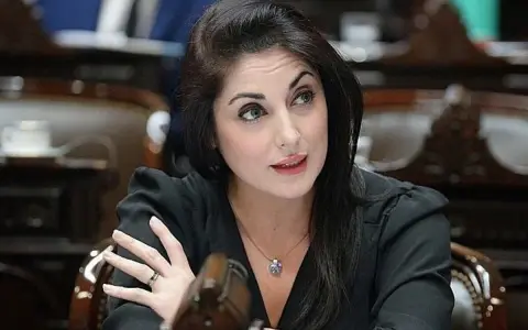 Juliana Santillan