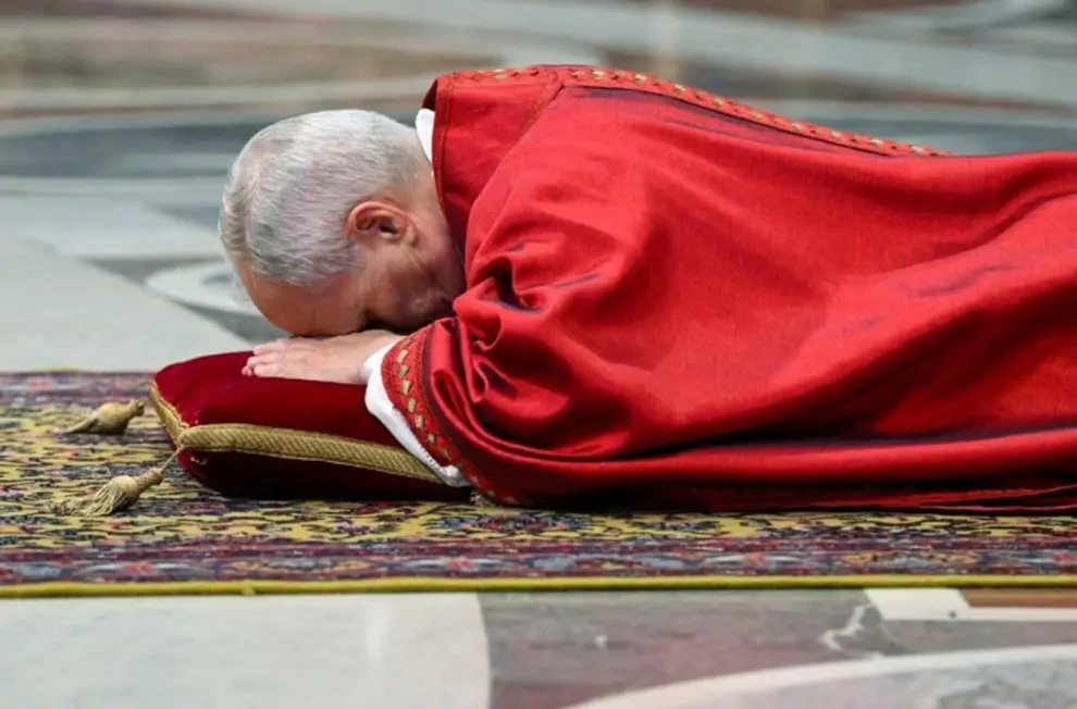 El Papa León XIV en la celebración de la liturgia de la Pasión