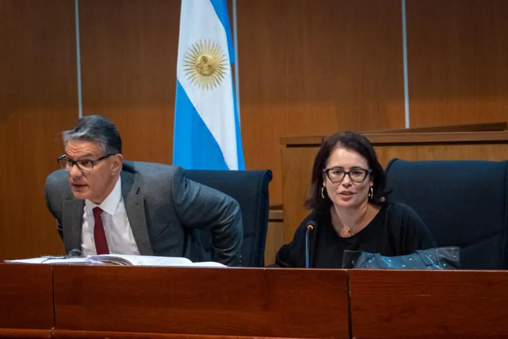 Los jueces Cecilia Flores Toranzos y Eduardo Sángari