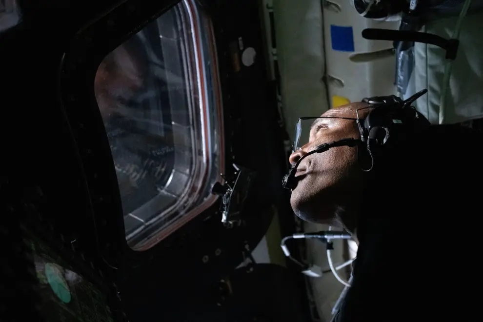 El astronauta de la NASA y piloto de Artemis II, Victor Glover