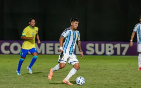 Mal paso de la Selección argentina ante Brasil en el Sudamericano Sub 17 de Paraguay.