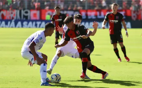 La lepra y San Lorenzo aburrieron a todo el Bielsa.