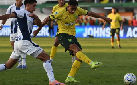 Talleres de Córdoba se llevó un triunfo importante de Florencio Varela.