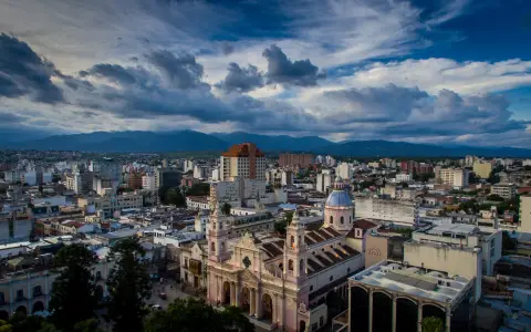 Ciudad de Salta turismo clima