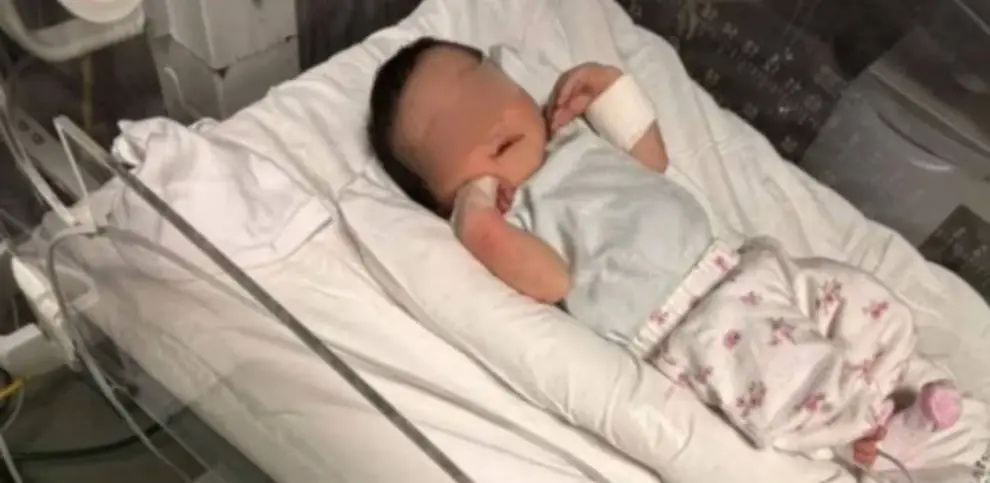bebe abandonada